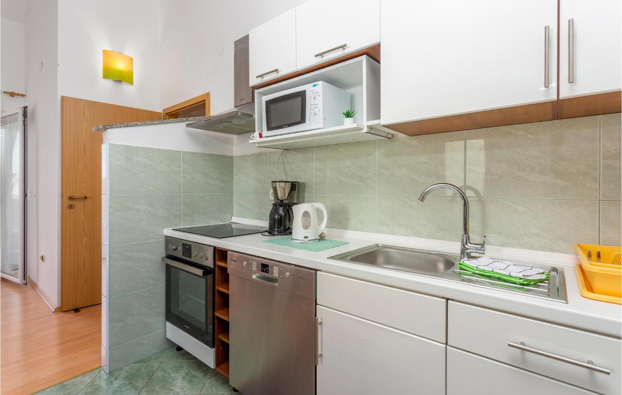 Beautiful Apartment In Krk With Kitchen Krk Town Esterno foto